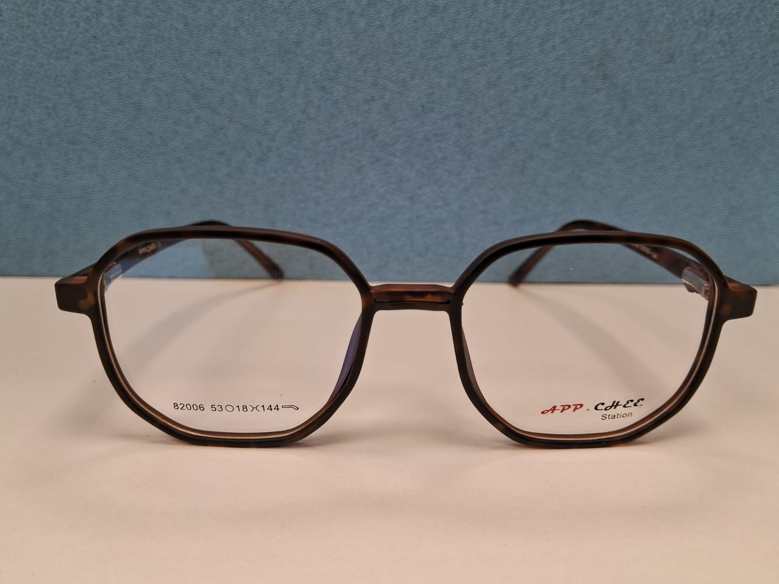 Full Rim Geometric Round Frame